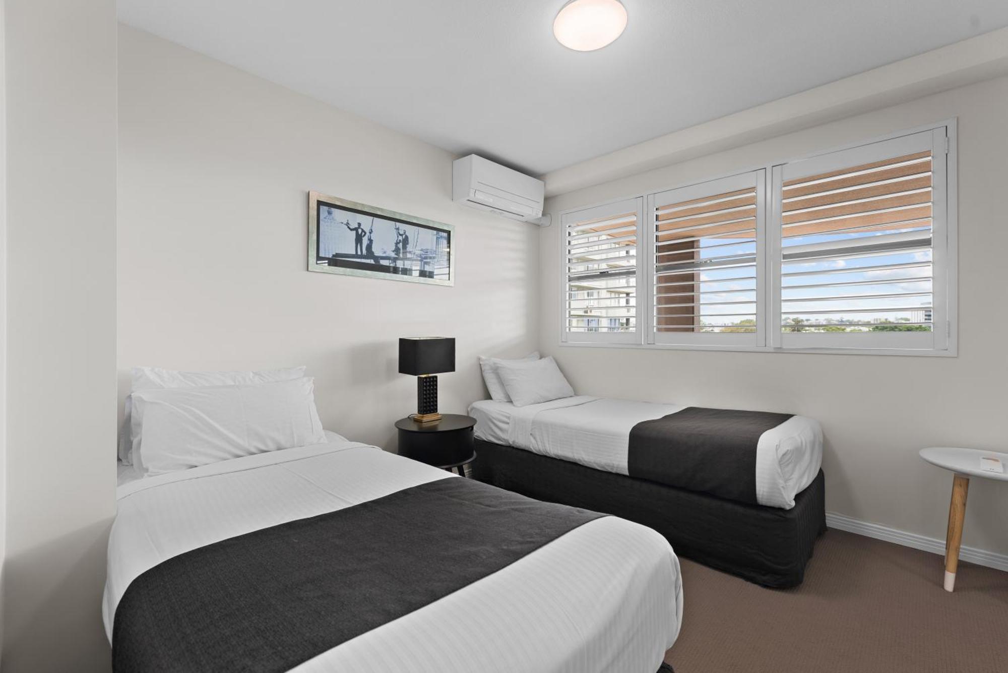 The Oasis Apartments Brisbane Exterior photo