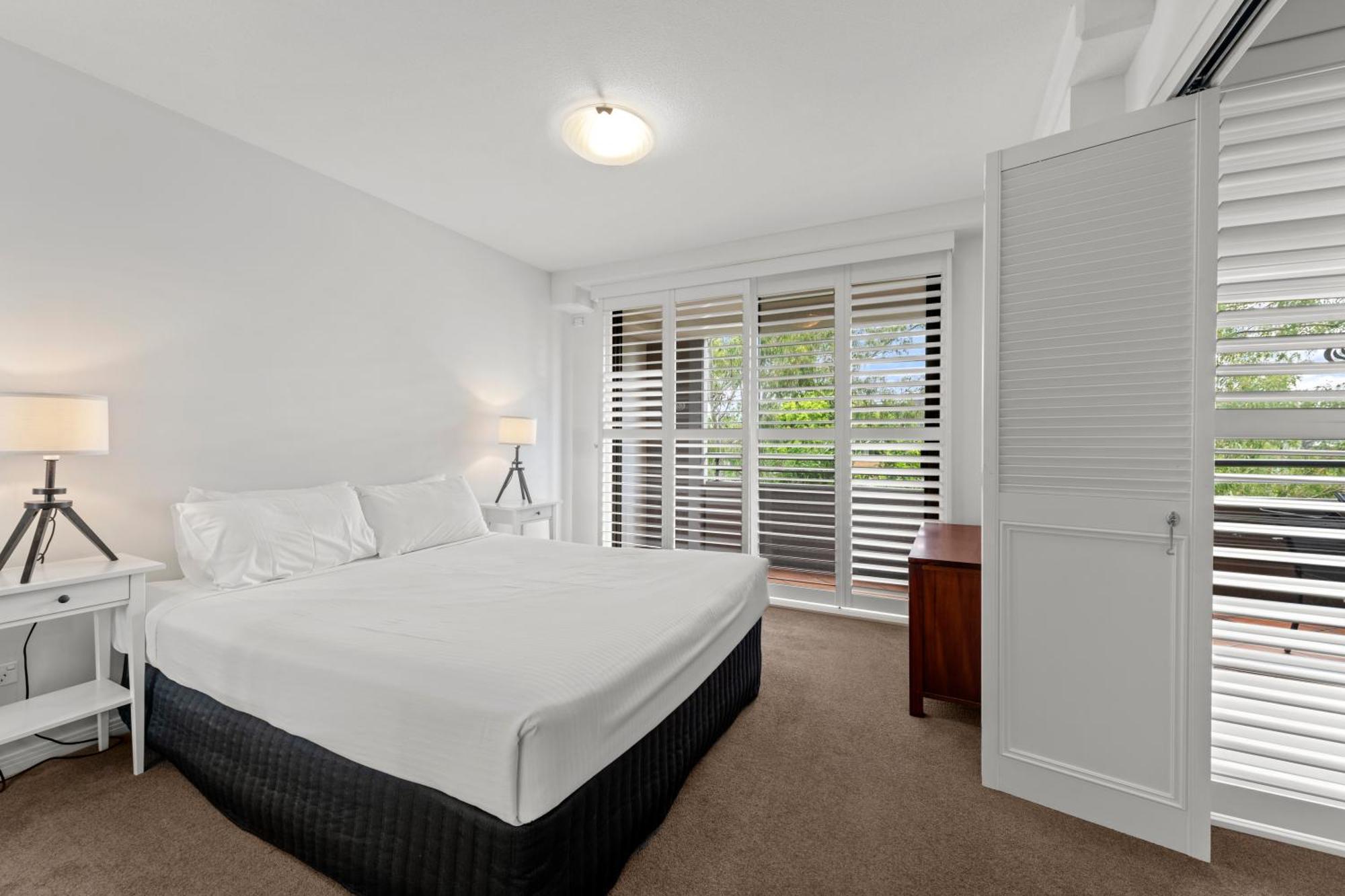The Oasis Apartments Brisbane Exterior photo