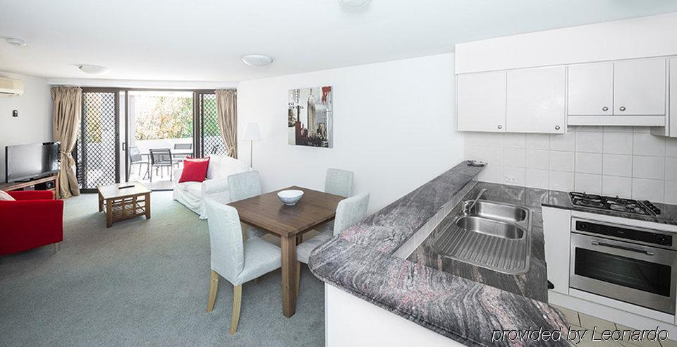 The Oasis Apartments Brisbane Exterior photo