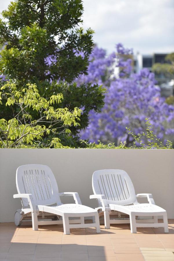 The Oasis Apartments Brisbane Exterior photo