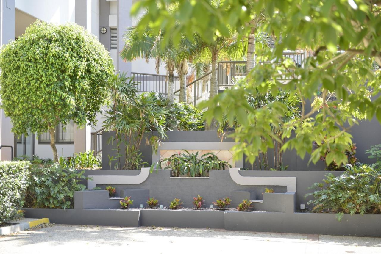The Oasis Apartments Brisbane Exterior photo